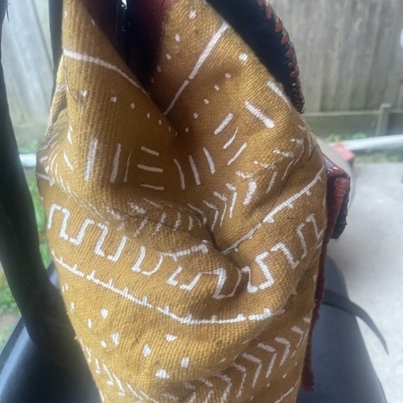 African Backpack - Picture 6 of 8